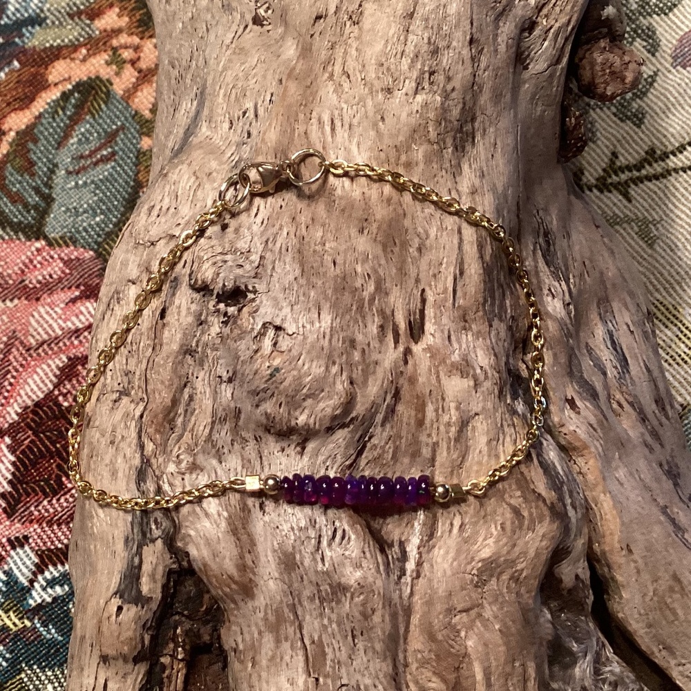 Purple Welo Opal Bead Gold Chain Bracelet 7.5”